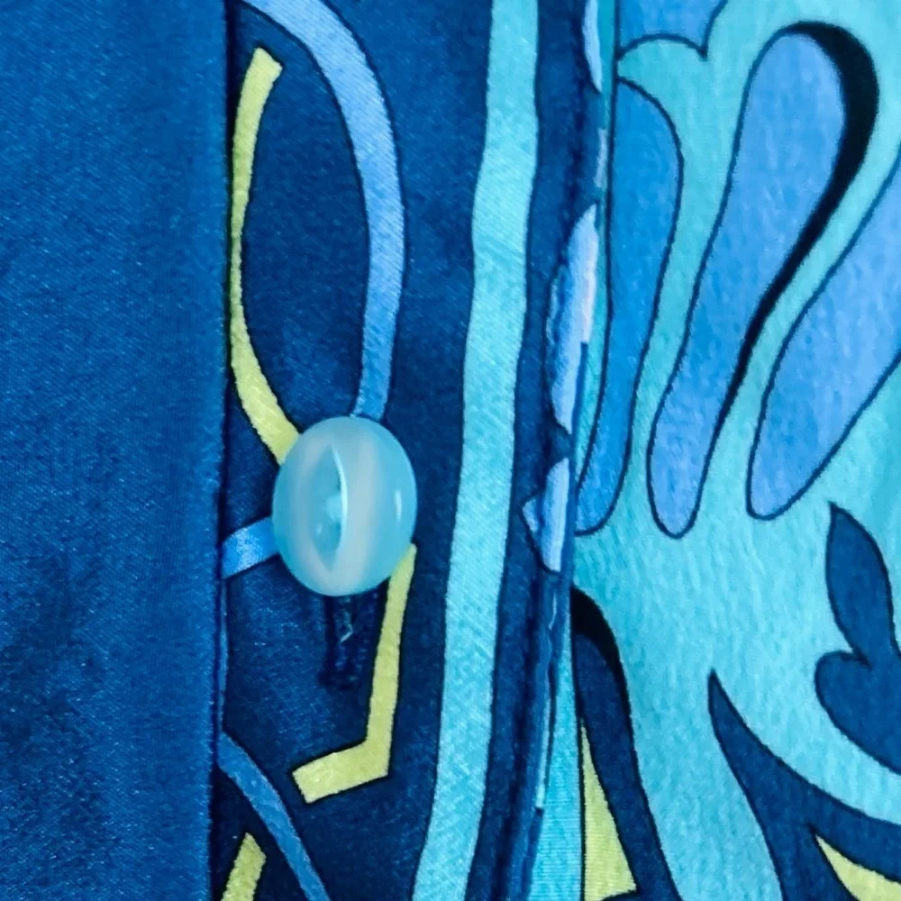 Averardo Bessi 60s print silk button front blue shirt. Size 8. - Picture 4 of 9